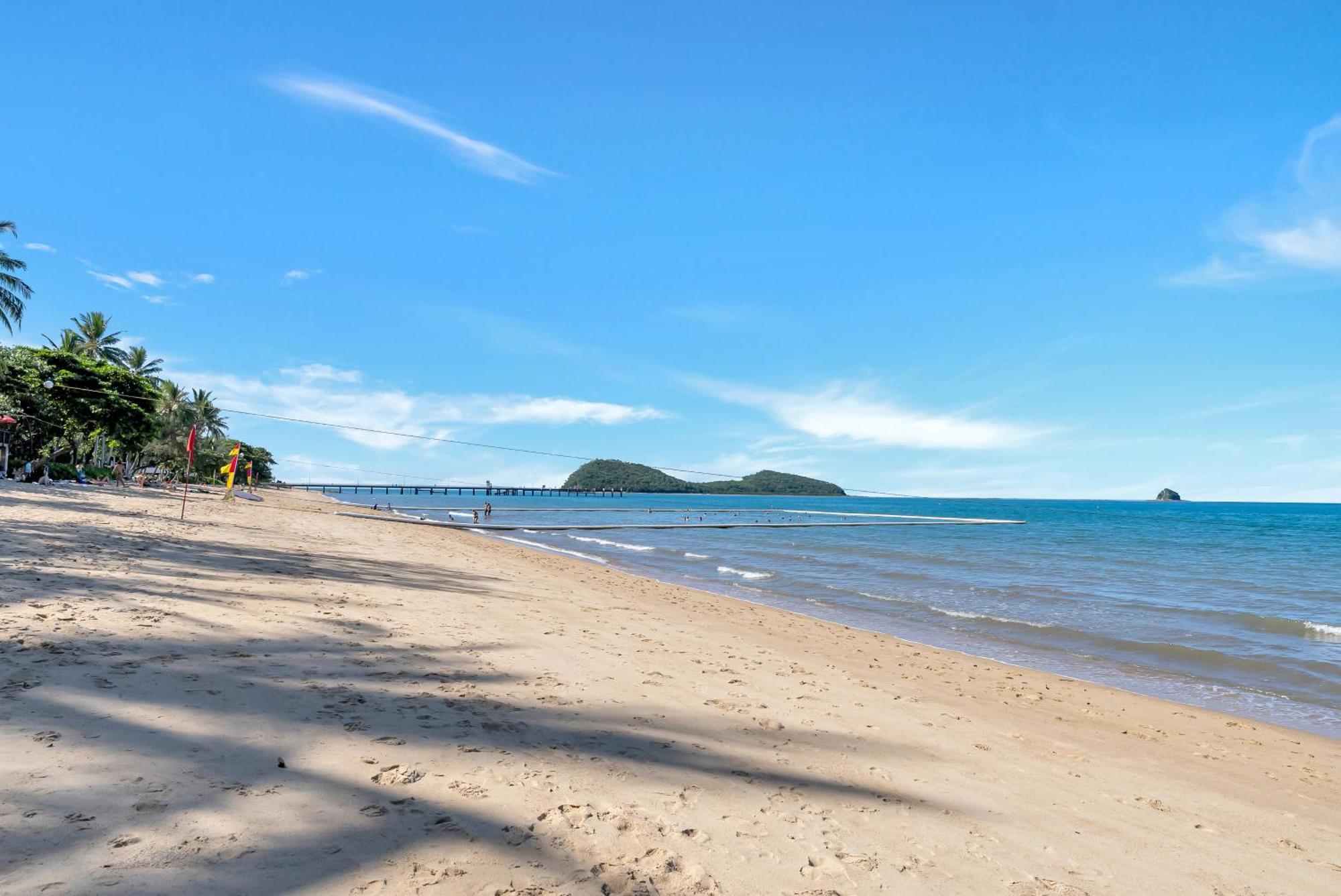 'beachfront Bliss' Paradise At Apartment