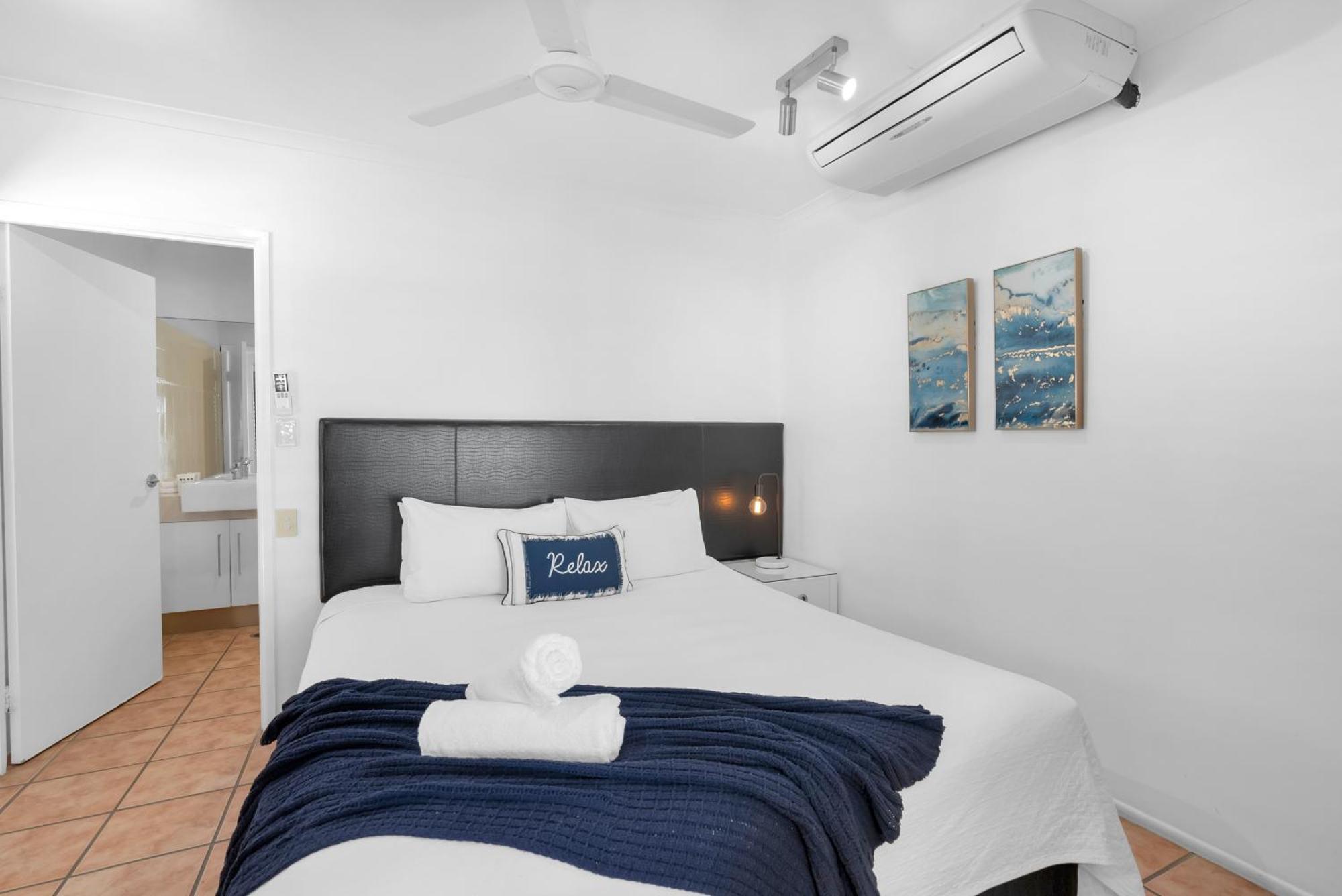 'beachfront Bliss' Paradise At Apartment *