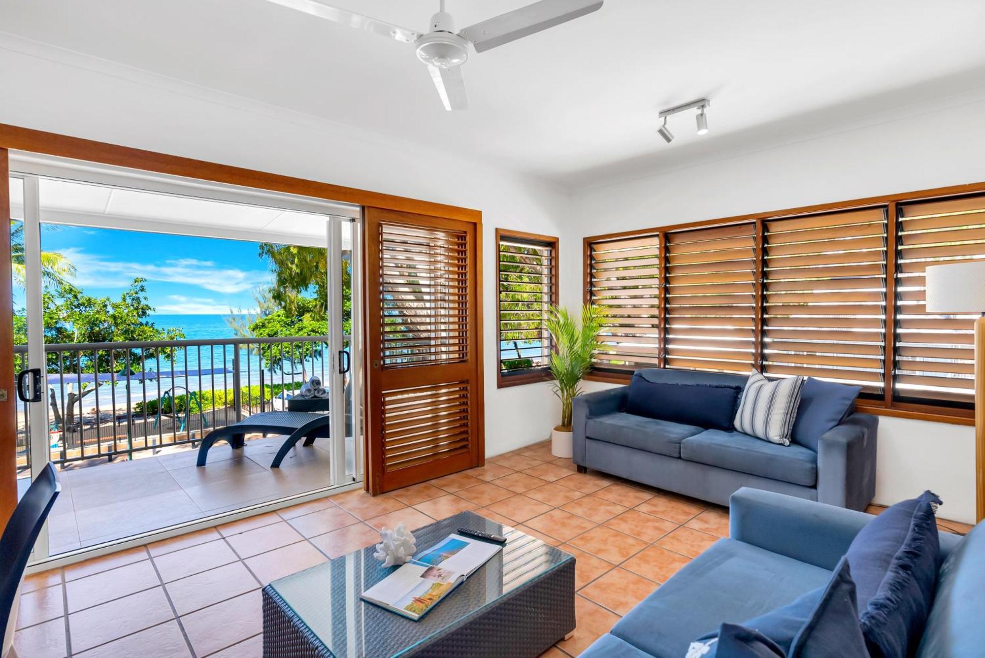 'beachfront Bliss' Paradise At Apartment Palm Cove