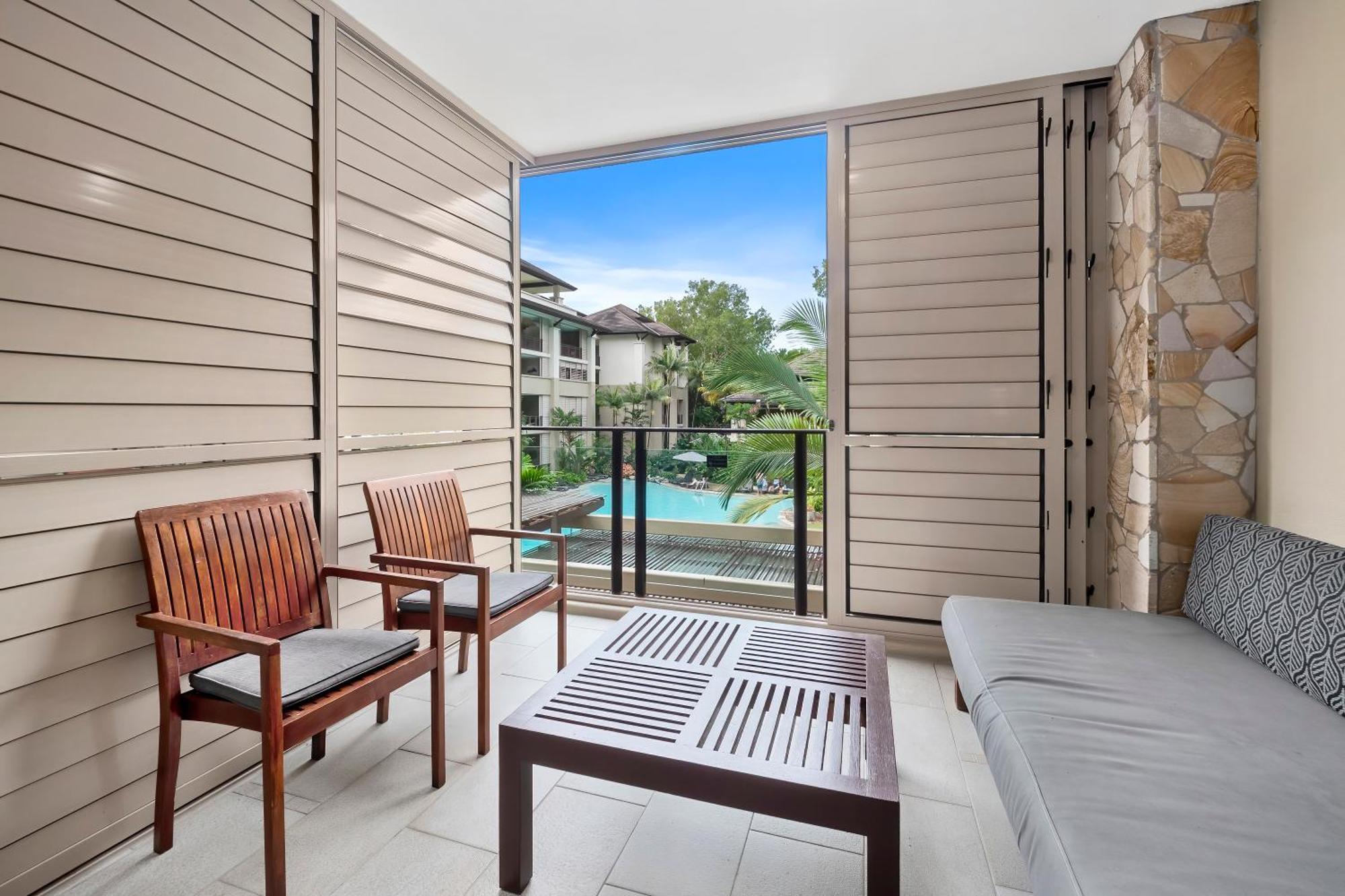 Private In The Temple Beachfront Palm Cove