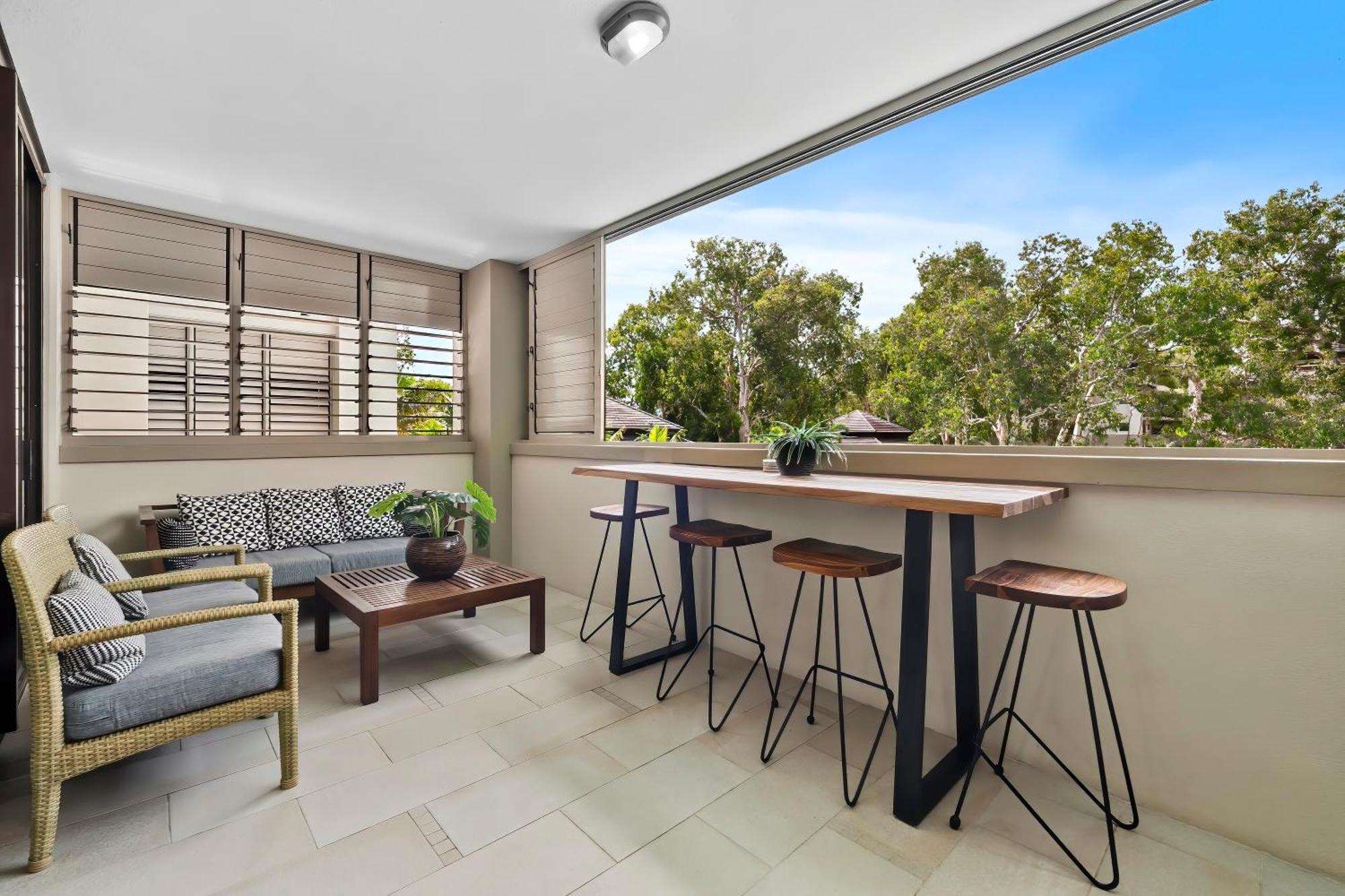 Private In The Temple Beachfront Apartment
