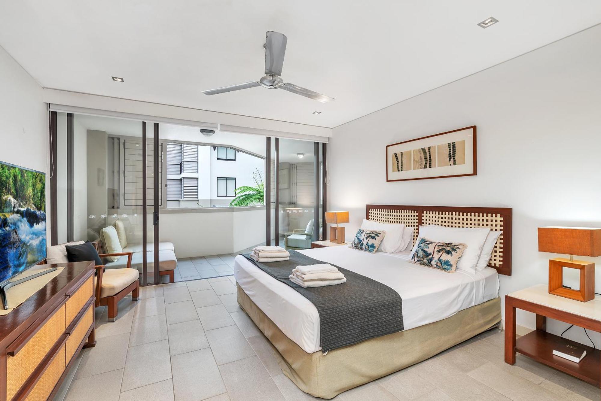 Private In The Temple Beachfront *