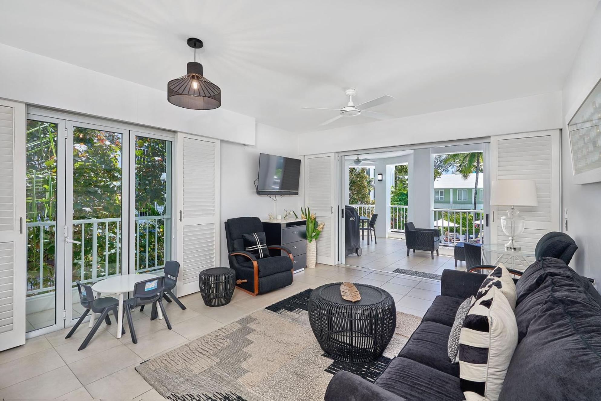 Club Private Palm Cove