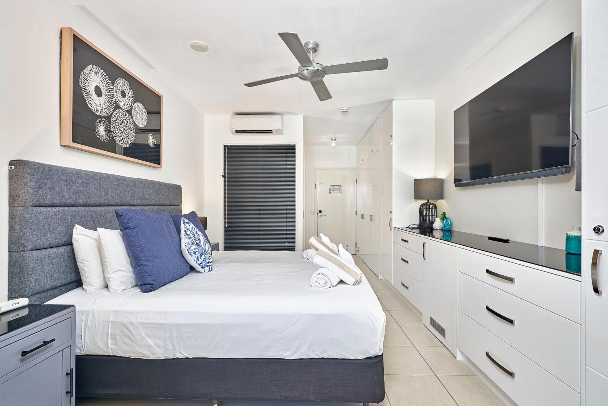 Club Private Apartment Palm Cove