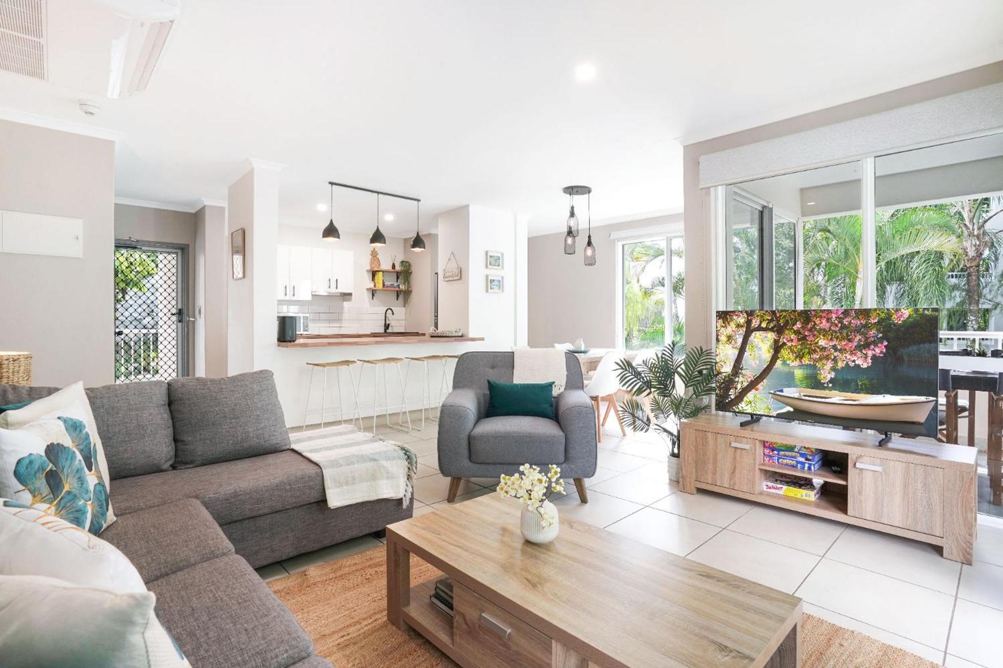 Apartment Under The Palms - Style Living Palm Cove