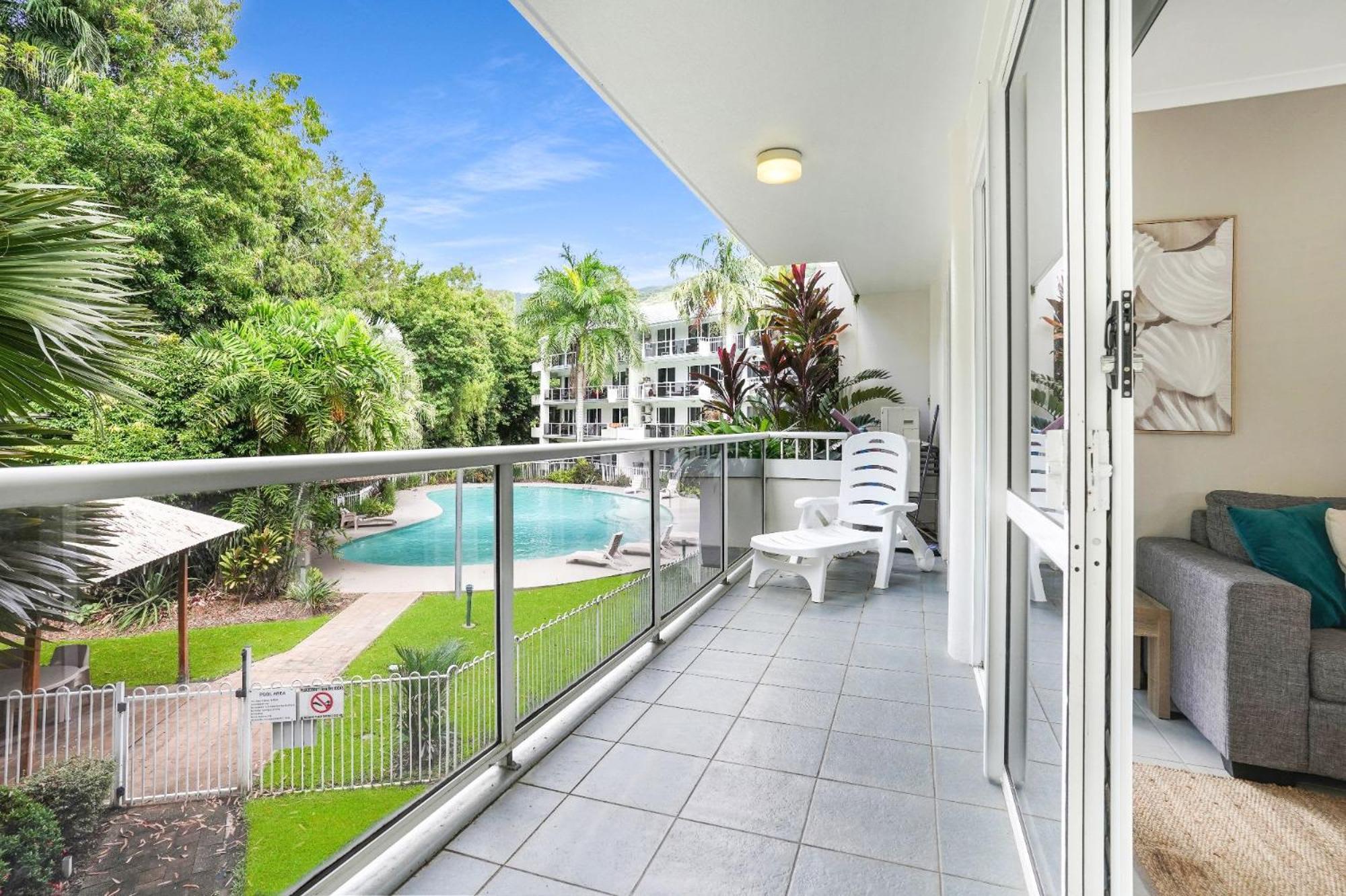 Under The Palms - Style Living Apartment Palm Cove