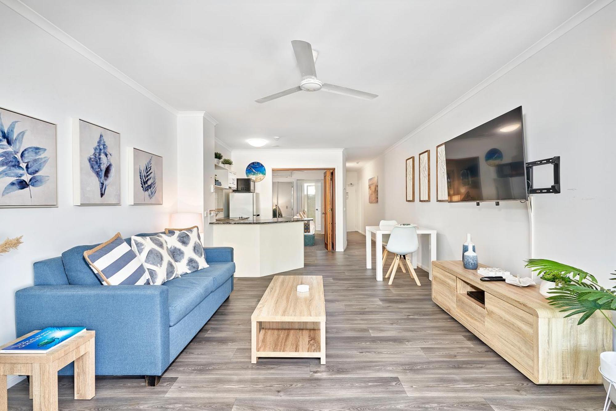Alassio Beachfront Apartment Palm Cove