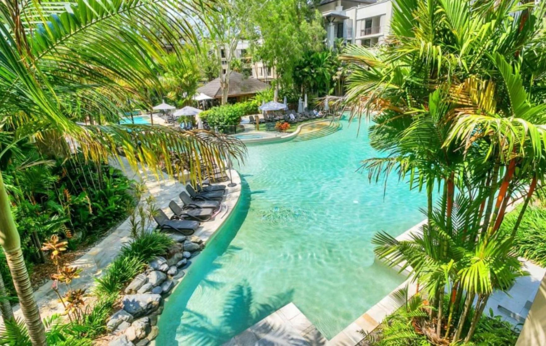 Apartment Private In The Temple Beachfront Palm Cove