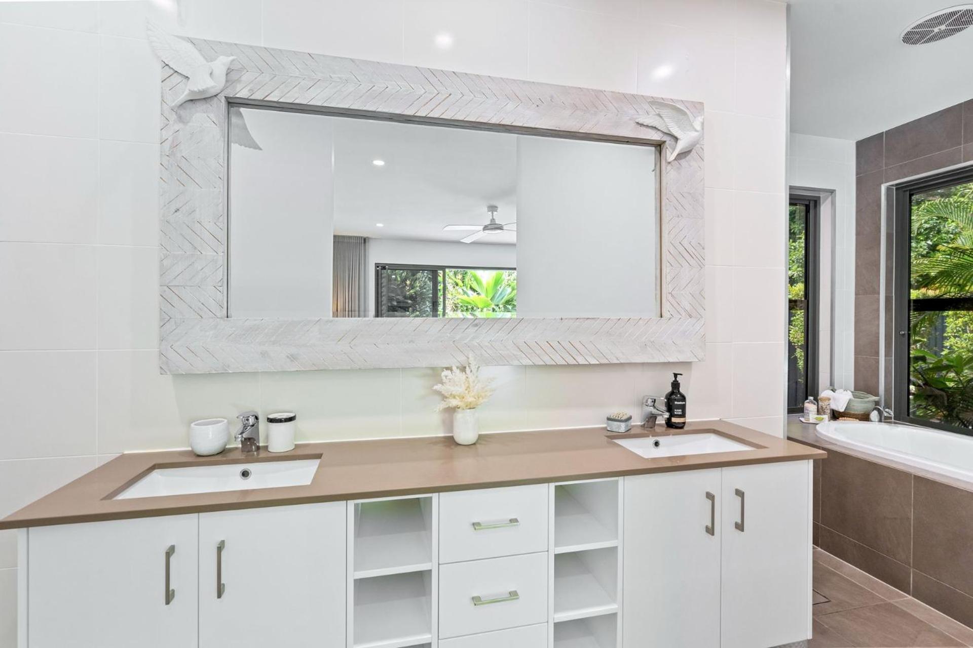 Belle Escapes Aurelia Holiday home Palm Cove