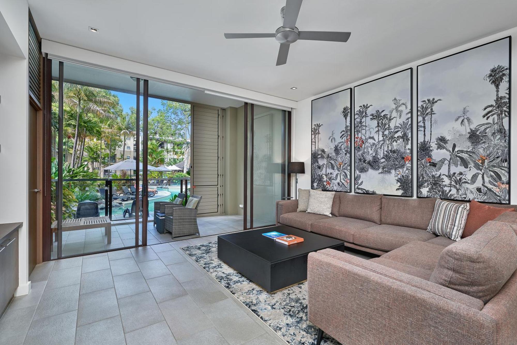 Swim Out In Triton Street Beachfront Apartment