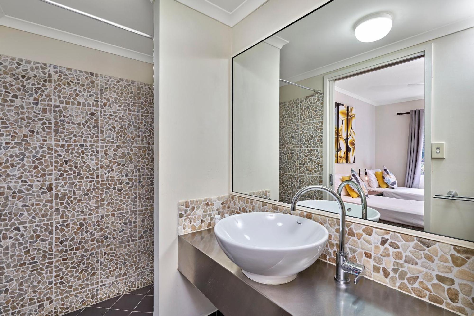 Privately Managed In Mango Lagoon * Palm Cove