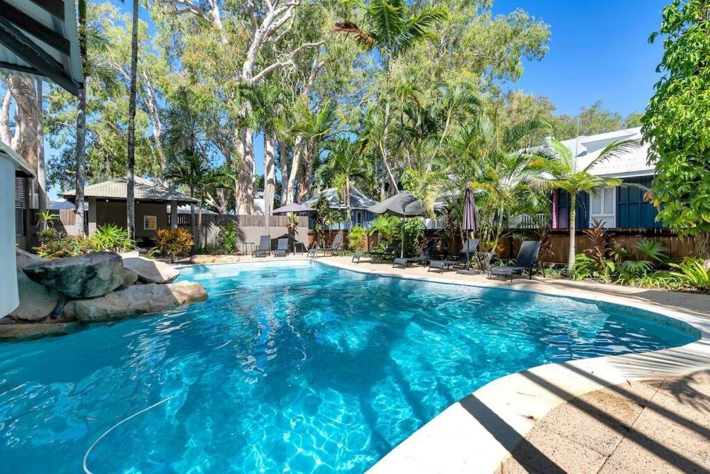 'beachfront Bliss' Paradise At Apartment