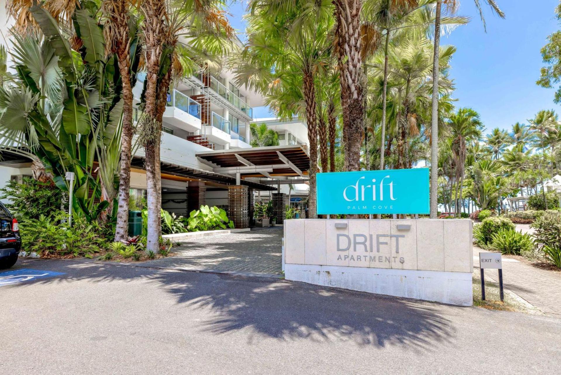 Belle Escpaes Drift Beachfront 3401 Palm Cove