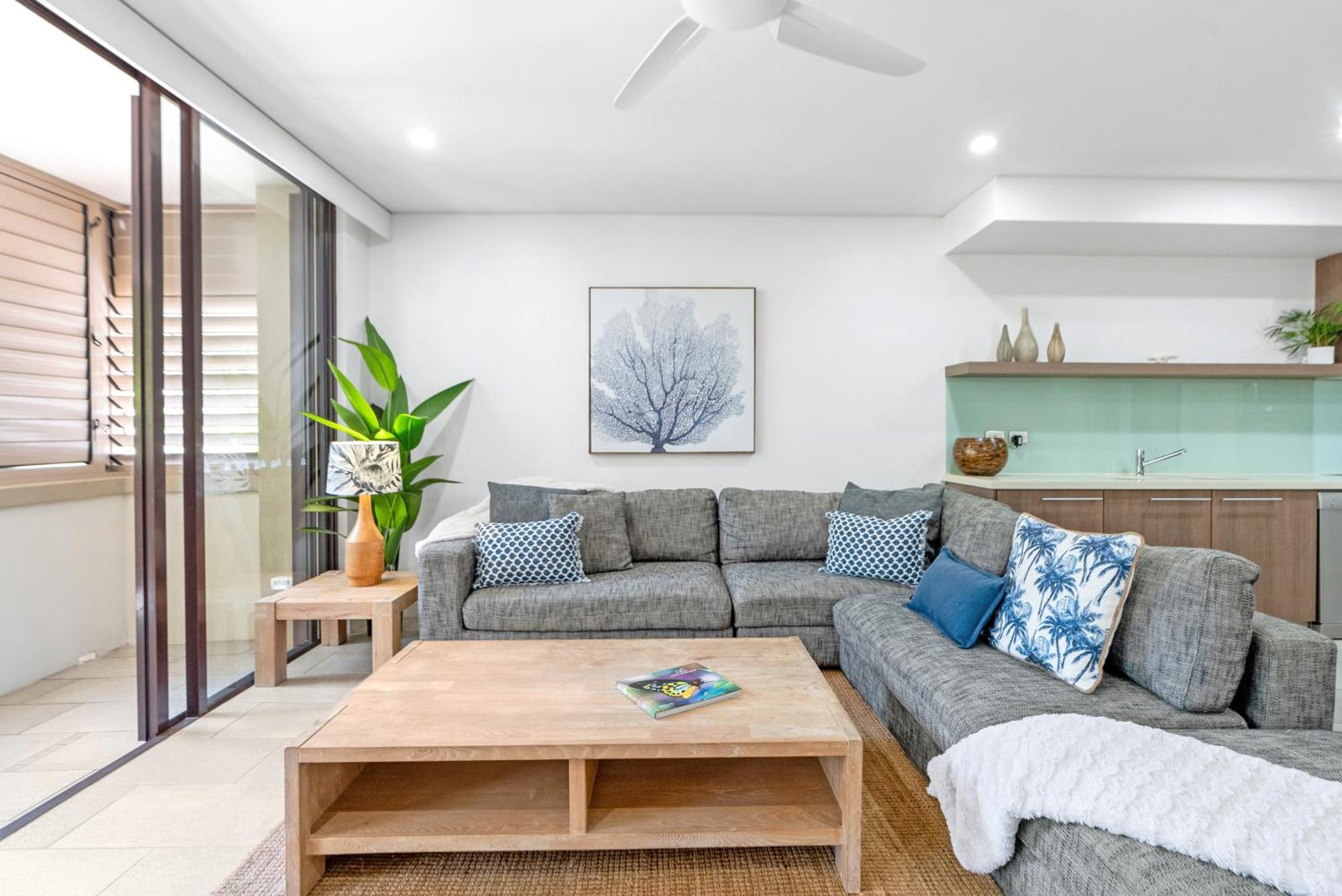 Bowmanii At Temple - Sunkissed Tropical Vibes Apartment