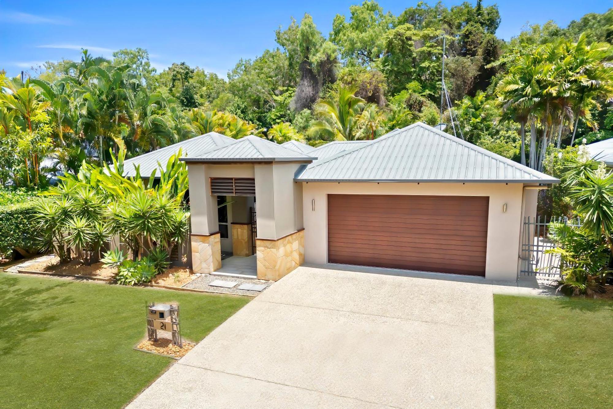 Aurelia 3 Bedroom Holiday * Palm Cove