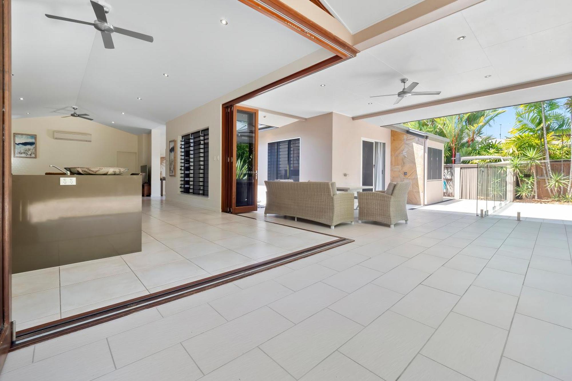 Holiday home Aurelia 3 Bedroom Holiday Palm Cove