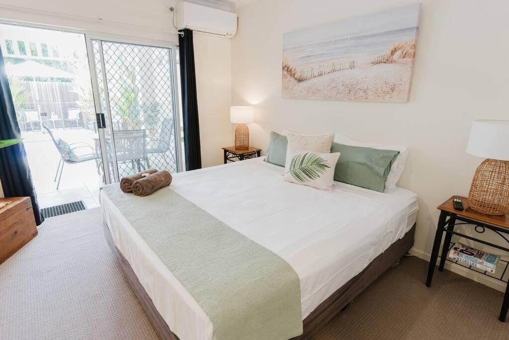 Villa Tropical 2 Bedroom 2 Bath With Private Pool *