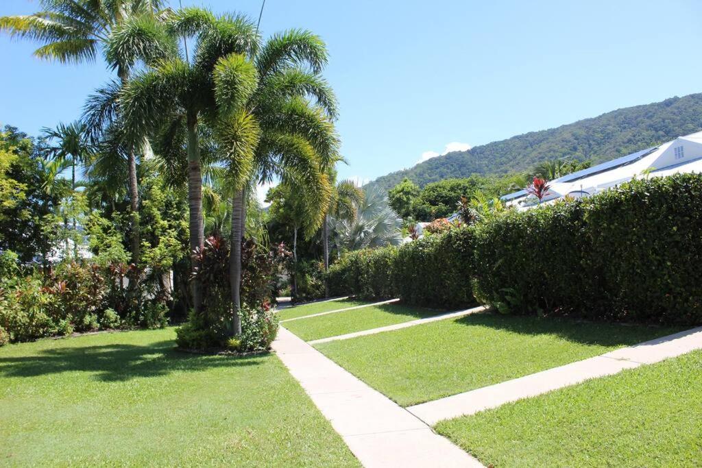 Tropical 2 Bedroom 2 Bath With Private Pool * Palm Cove