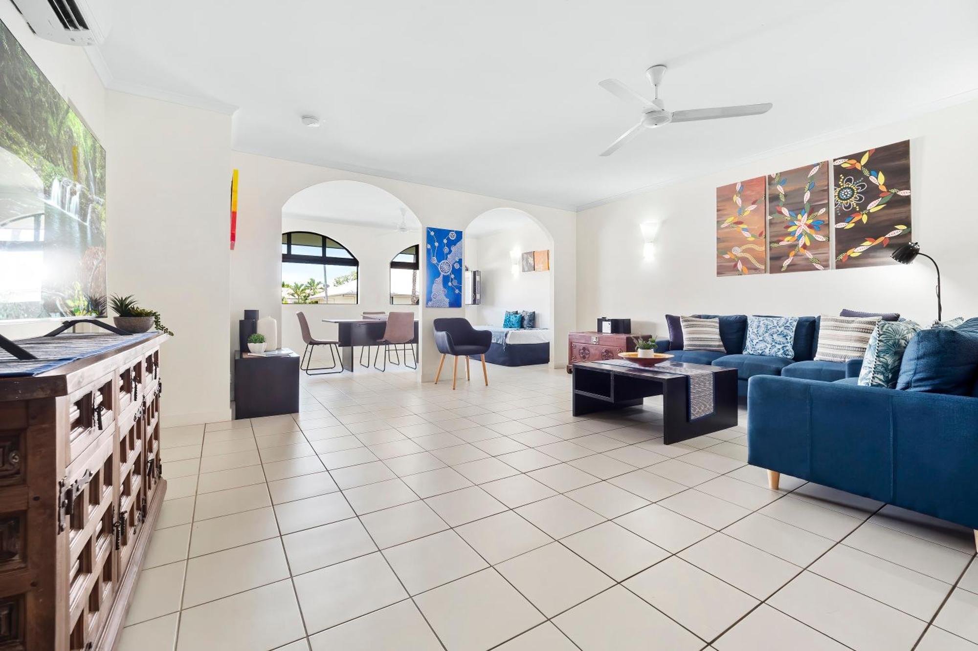 Privately Managed In Mango Lagoon Apartment *