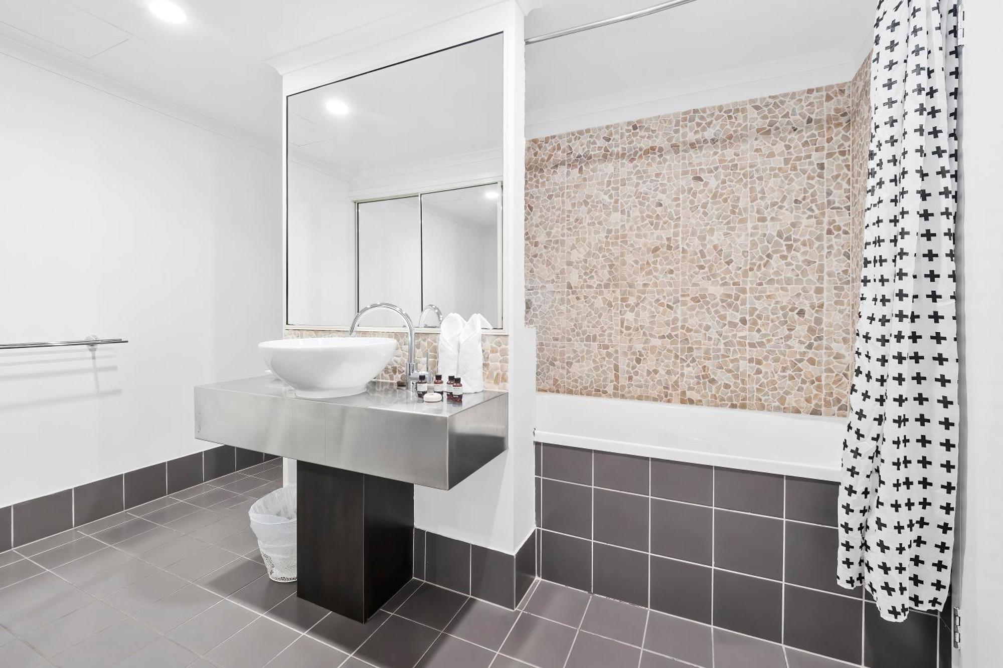 Apartment Privately Managed In Mango Lagoon *