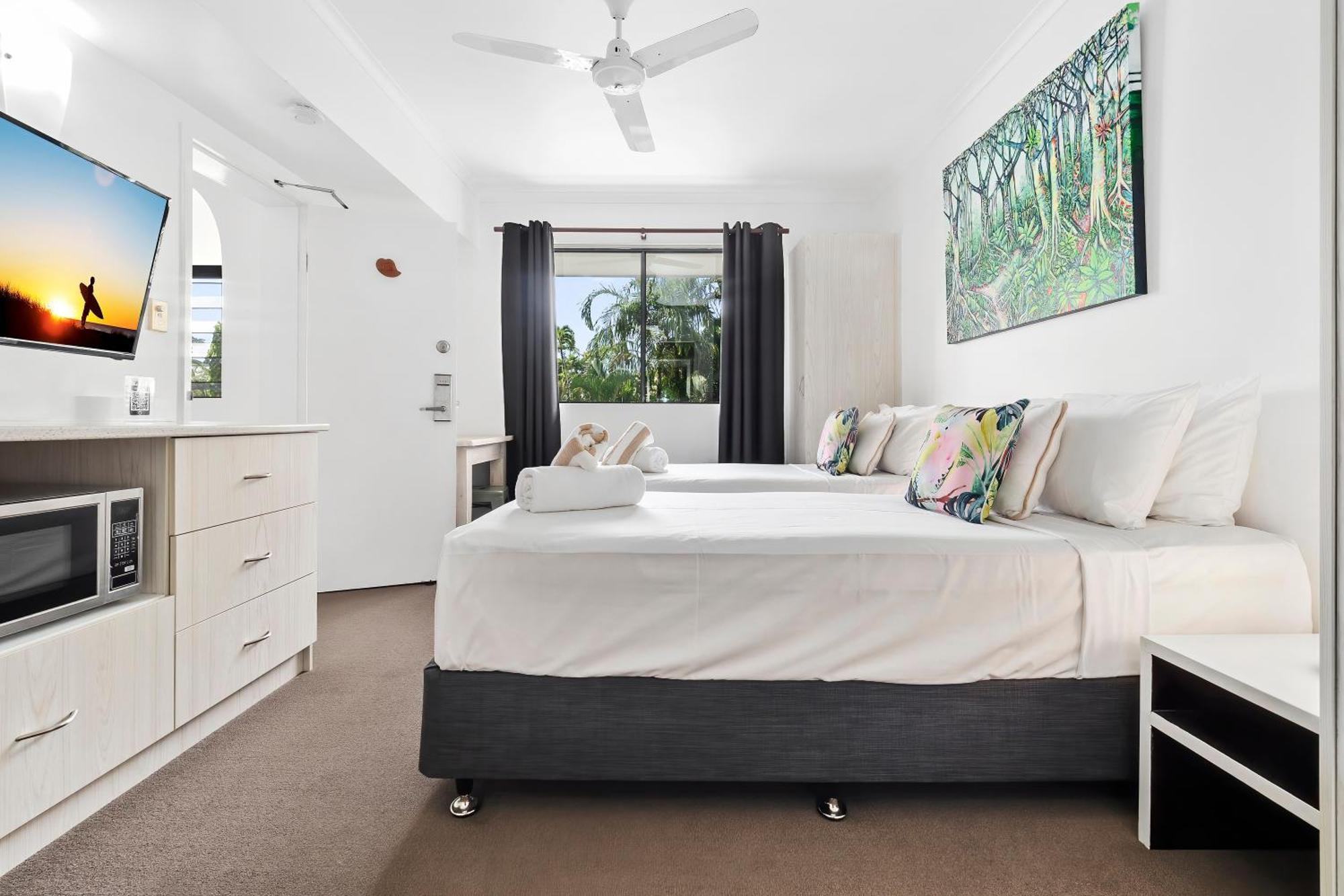 Privately Managed In Mango Lagoon Apartment Palm Cove