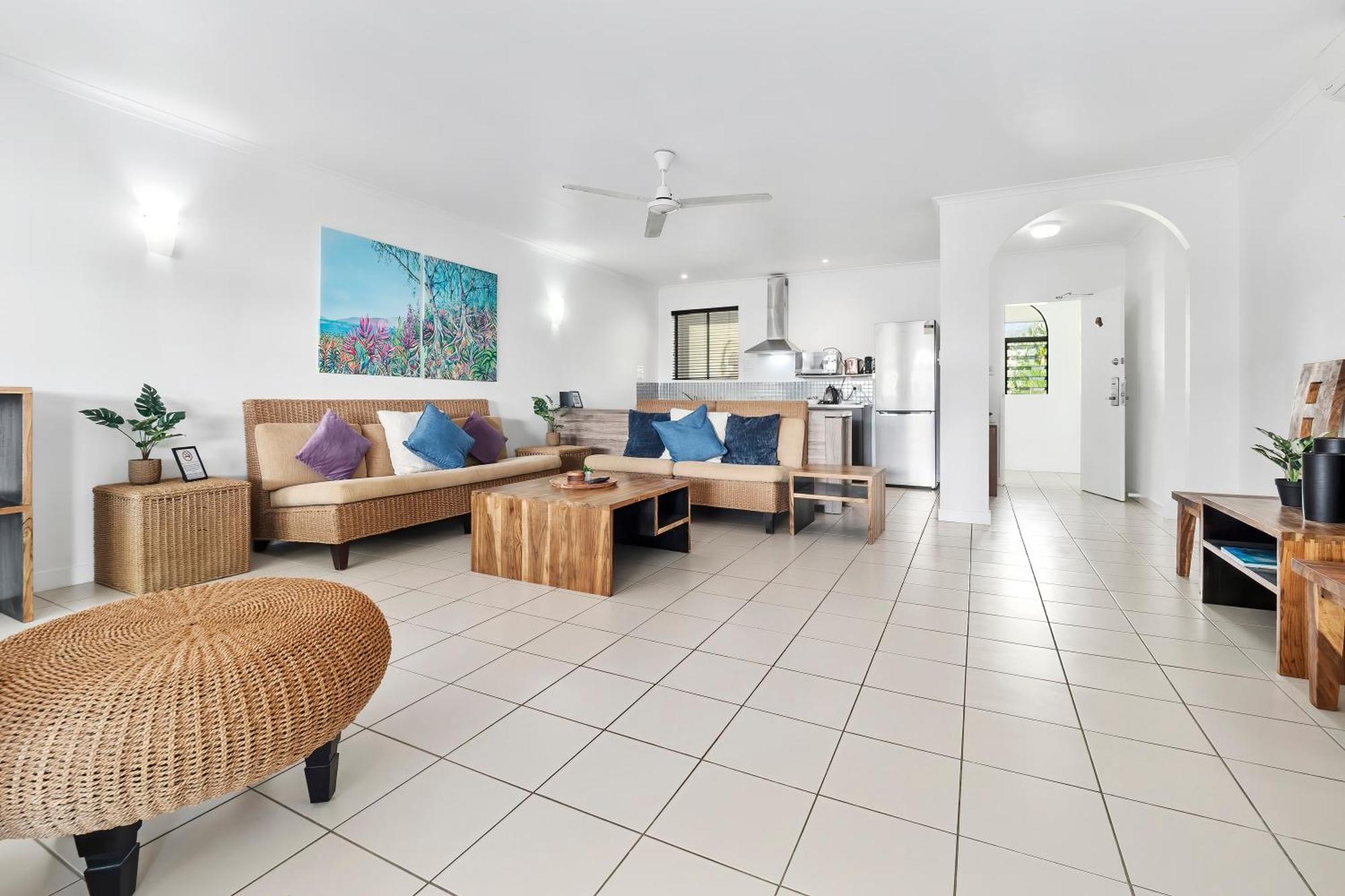 Apartment Privately Managed In Mango Lagoon