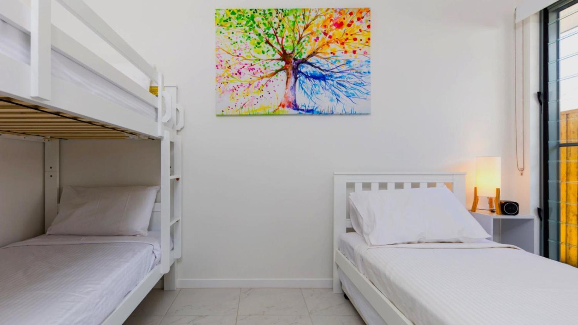 Canopy House - * Palm Cove