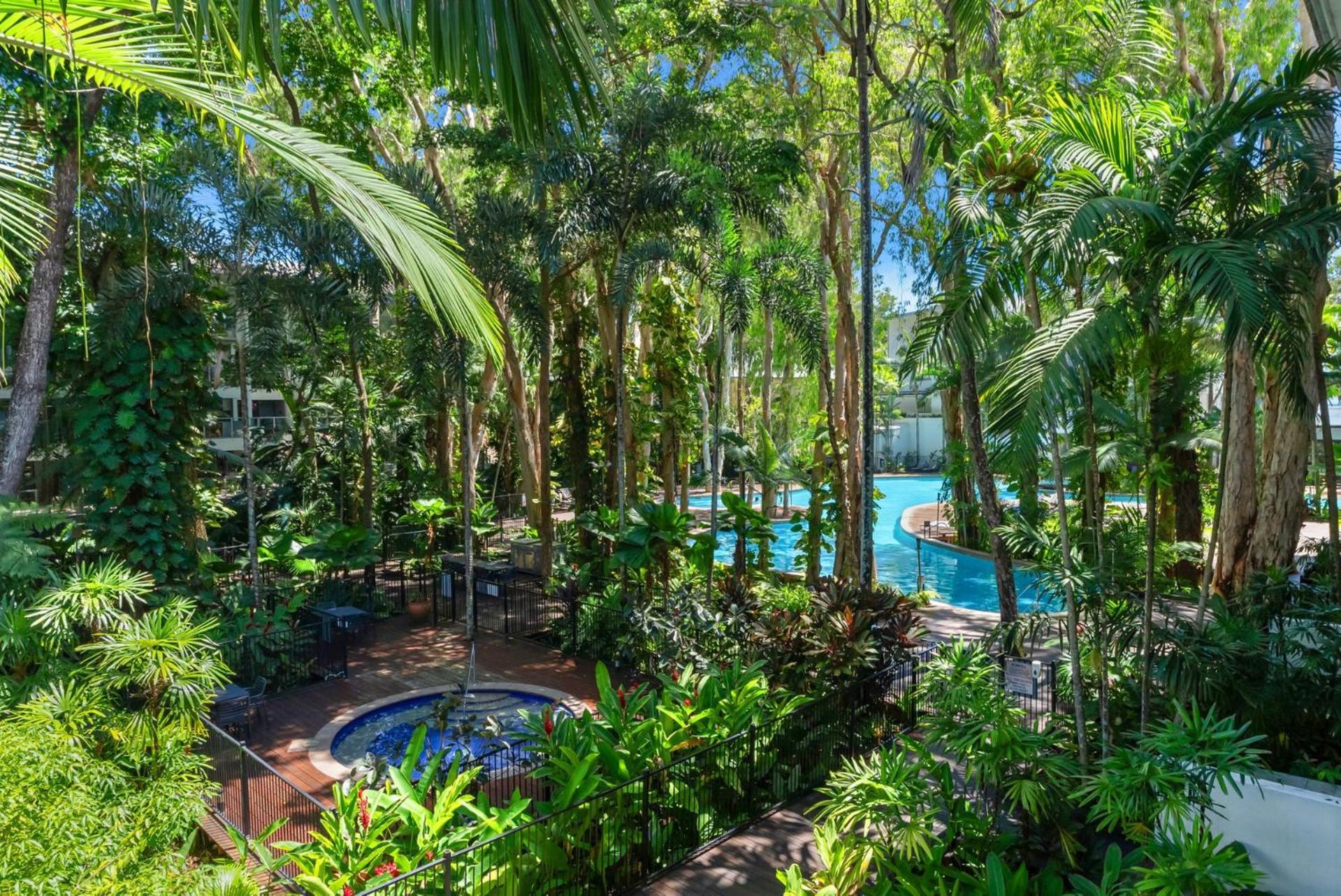 Belle Escapes Drift Beachfront 2205 Palm Cove