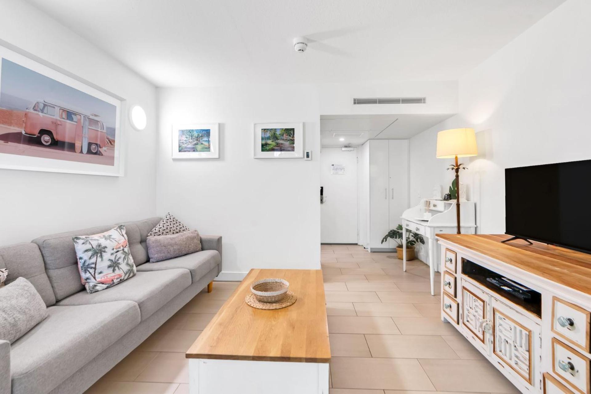 Apartment Belle Escapes Drift Beachfront 2205 *
