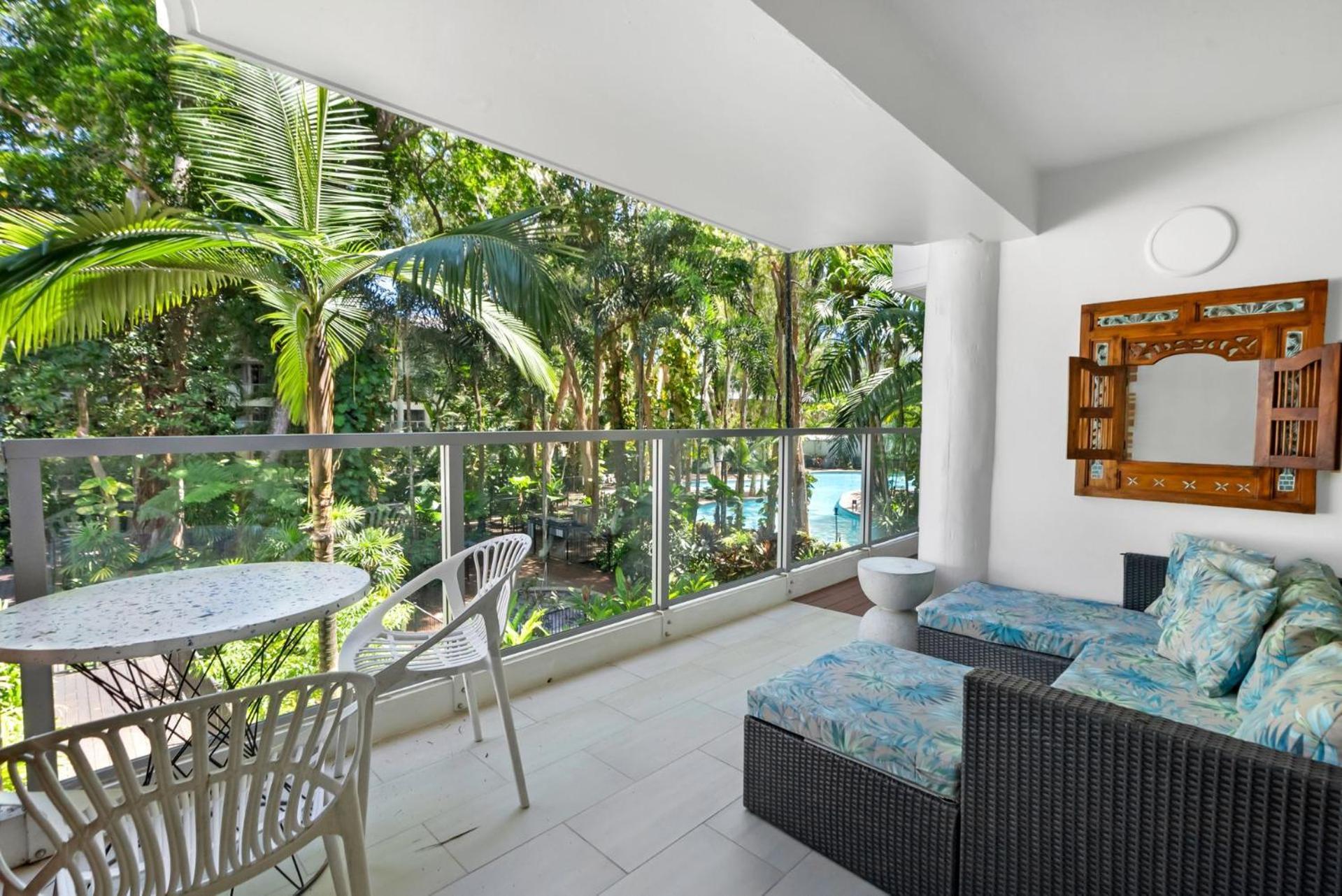 Belle Escapes Drift Beachfront 2205