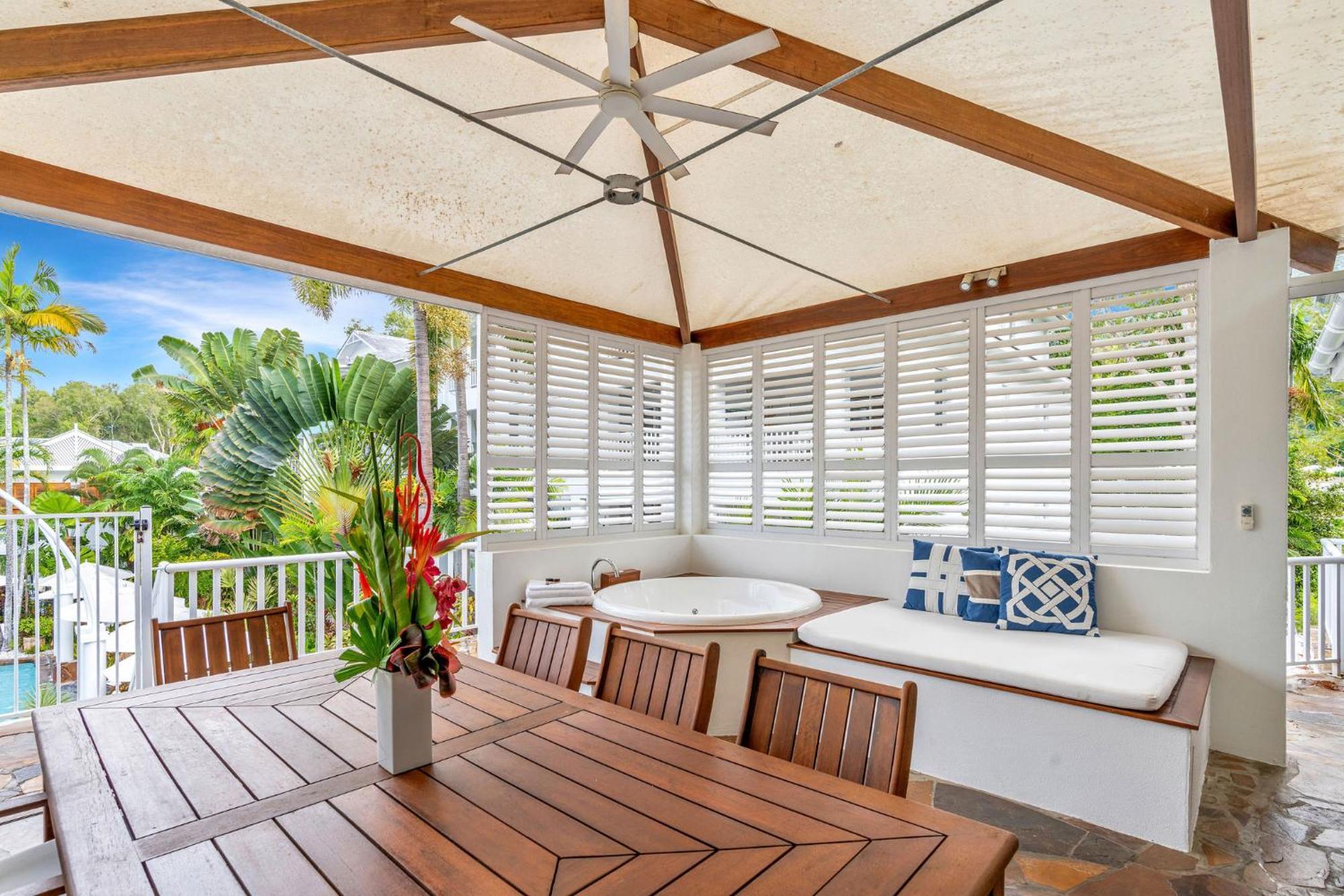 The Reef House Adults Retreat - Enjoy 28 Complimentary Inclusions Hotel