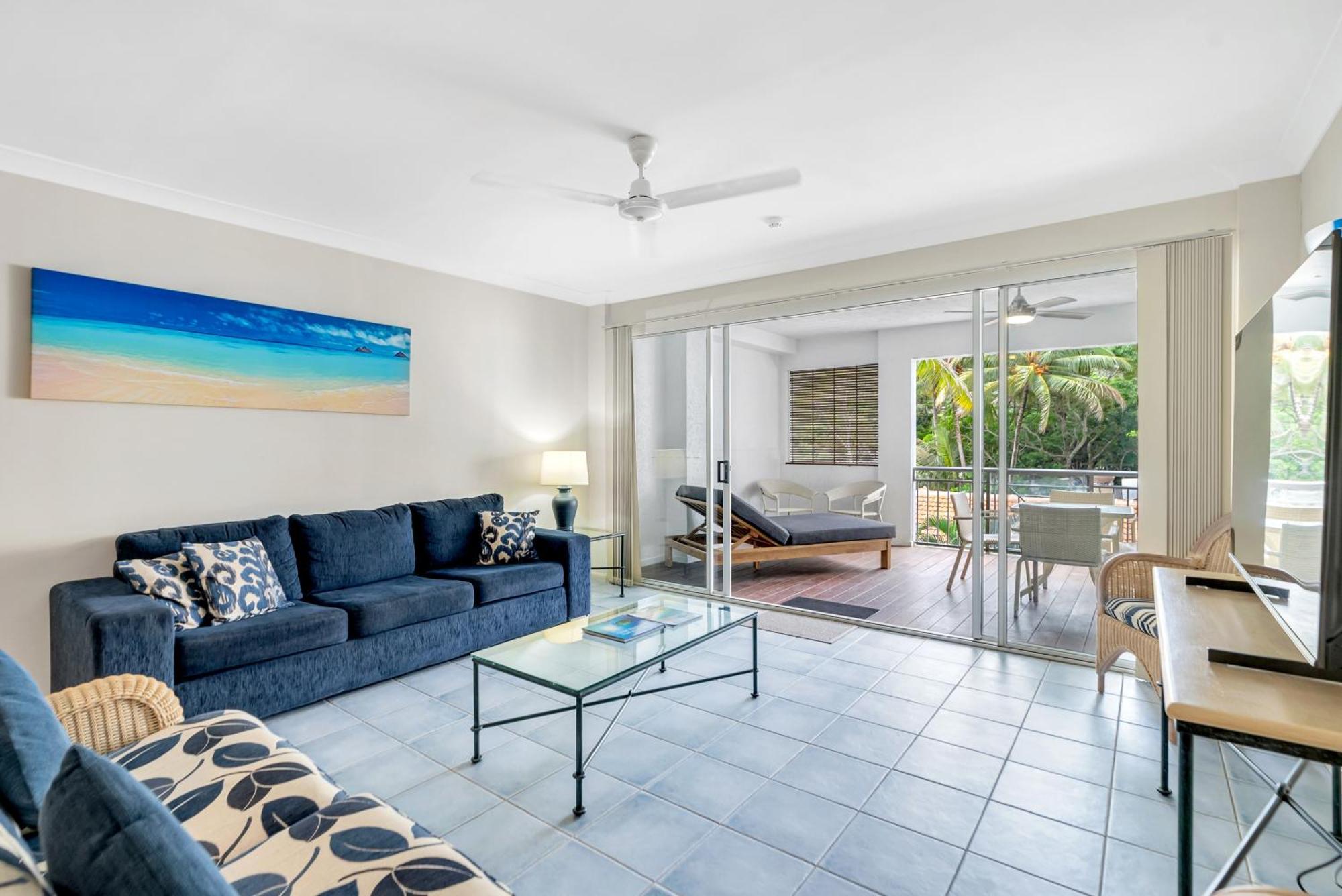 Alassio Beachfront Apartment *