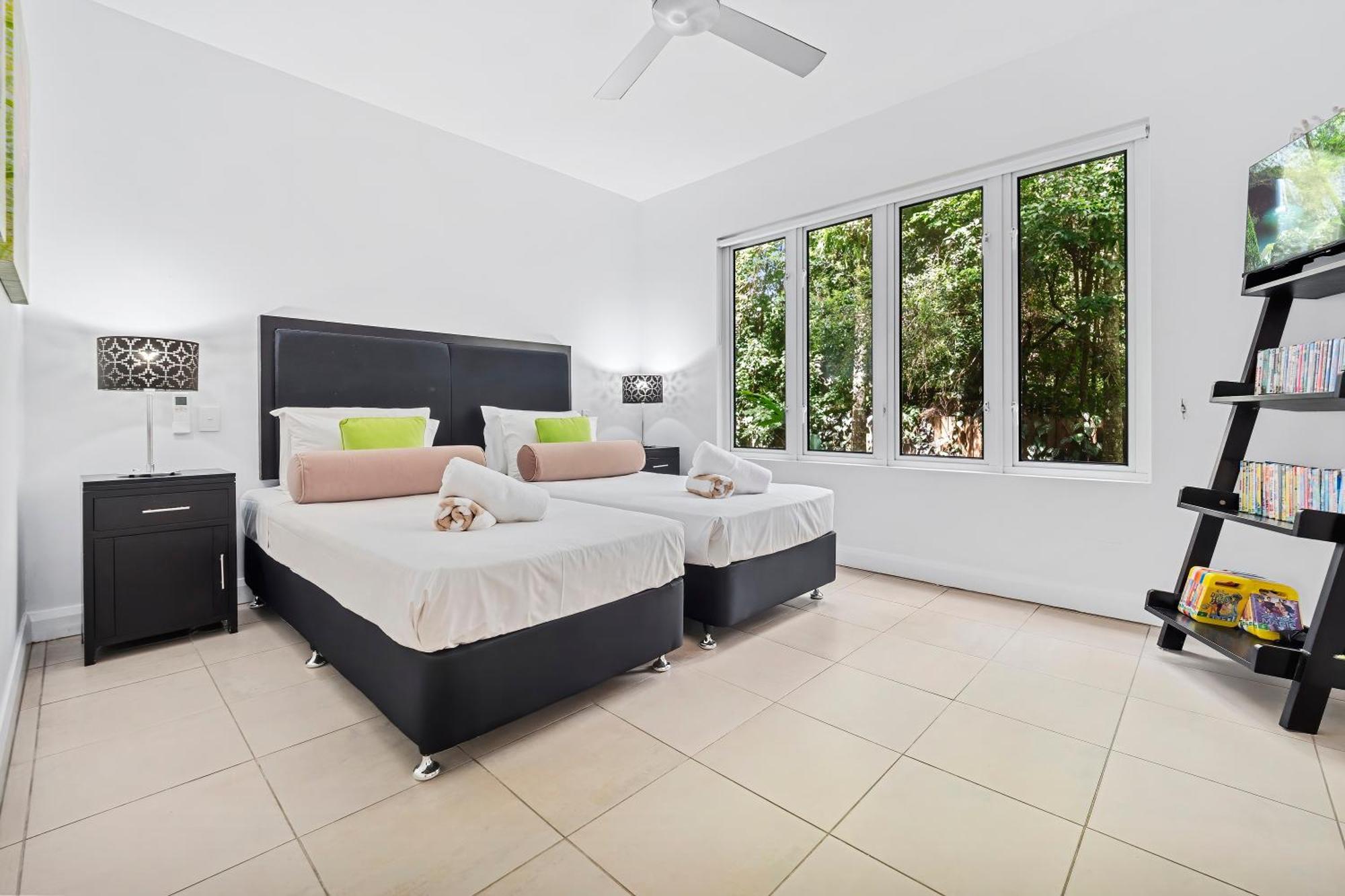 Club Private Apartment Palm Cove
