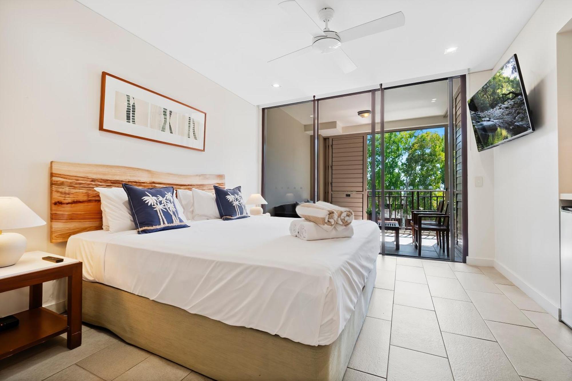 Temple 2 Bedroom Penthouse Apartment