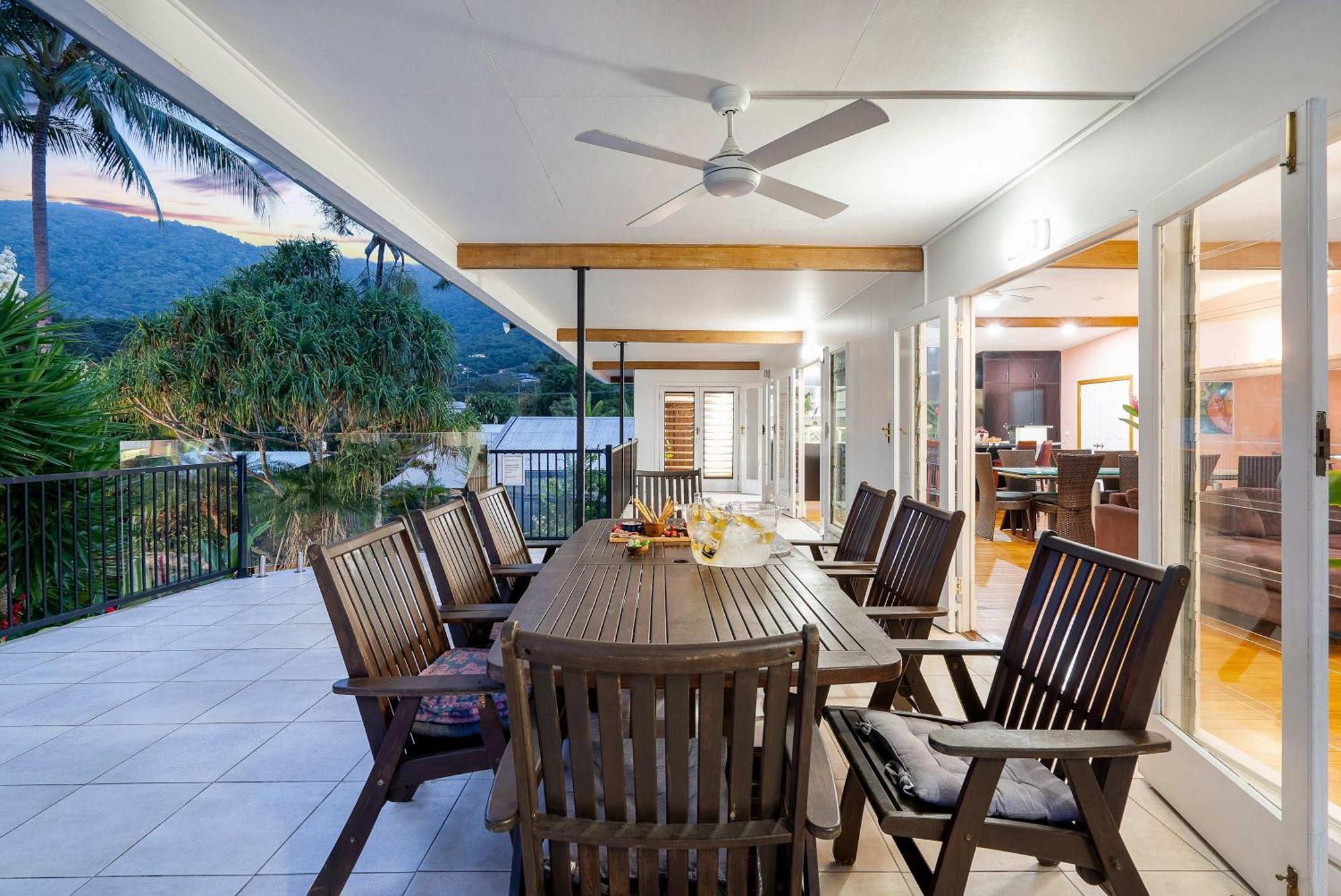 Tropical Grove Holiday home *