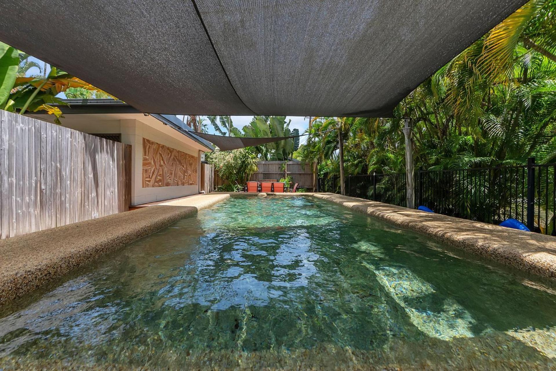Belle Escapes Sun Rose In Apartment Palm Cove