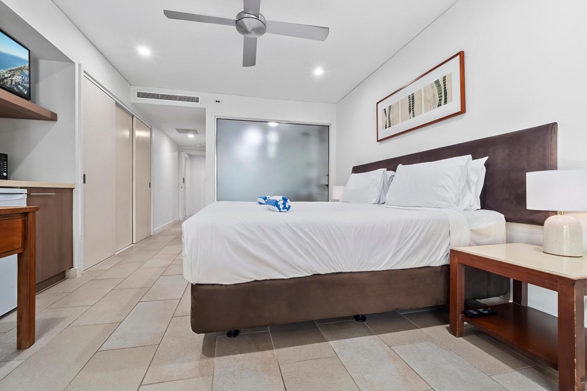 Private In The Temple Beachfront