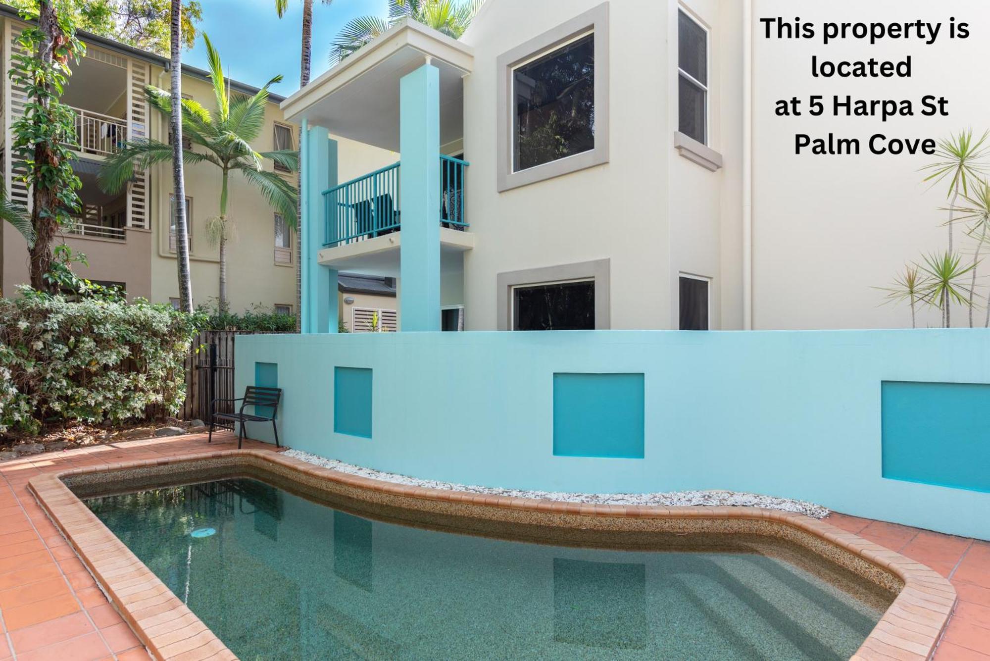 Resort The Reef Retreat Palm Cove