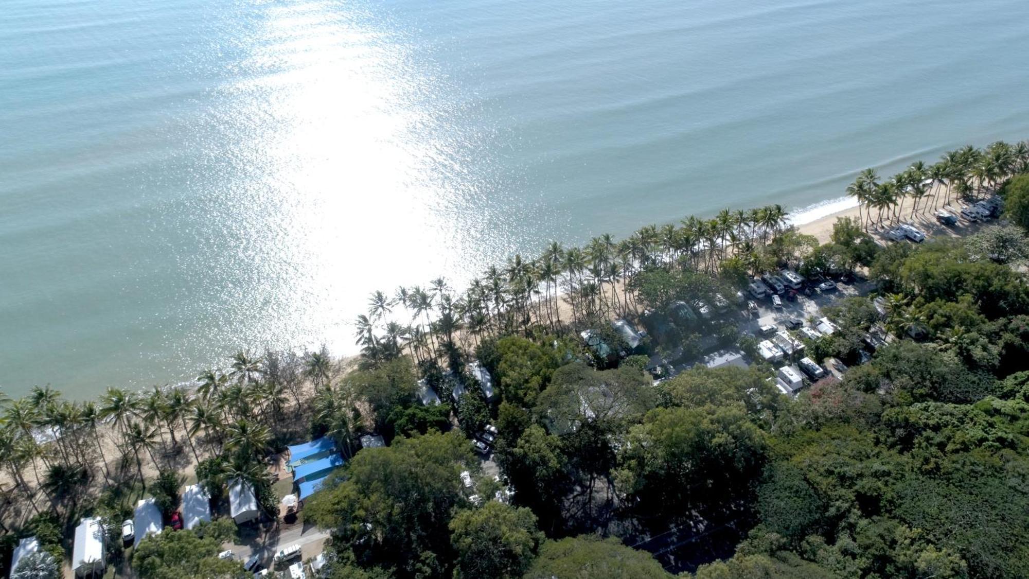 Ellis Oceanfront Holiday park 4*