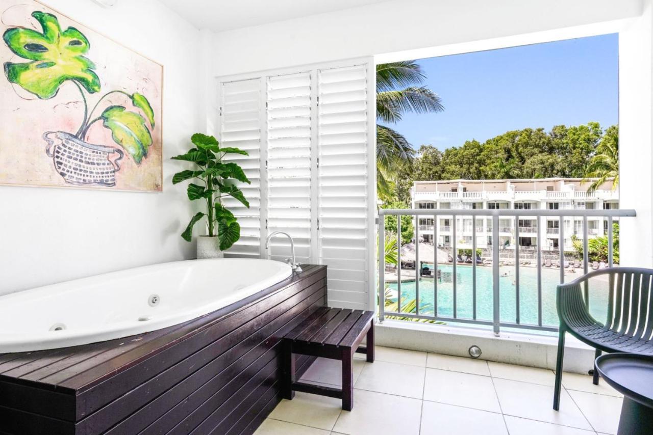 Club Luxury * Palm Cove