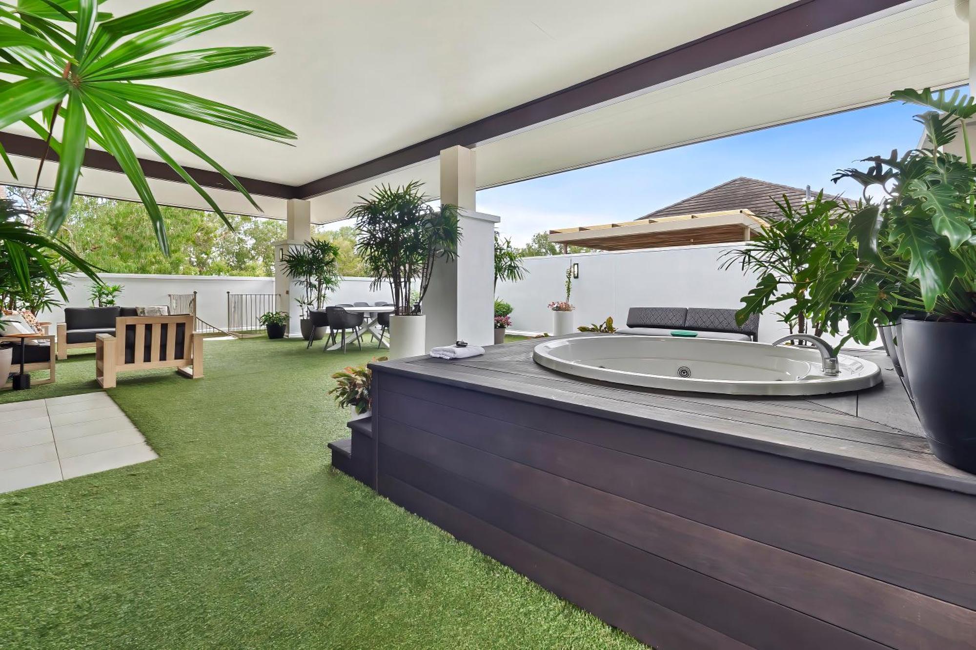 Temple 2 Bedroom Penthouse * Palm Cove