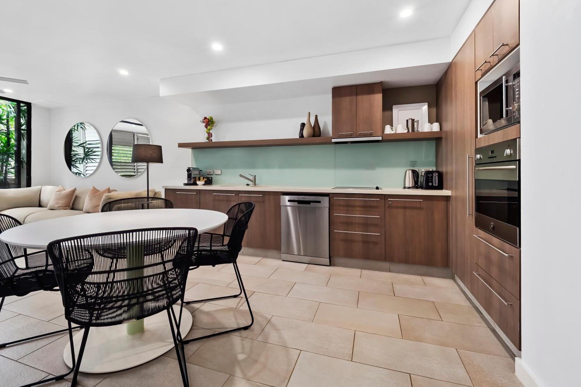 Apartment Temple 2 Bedroom Penthouse