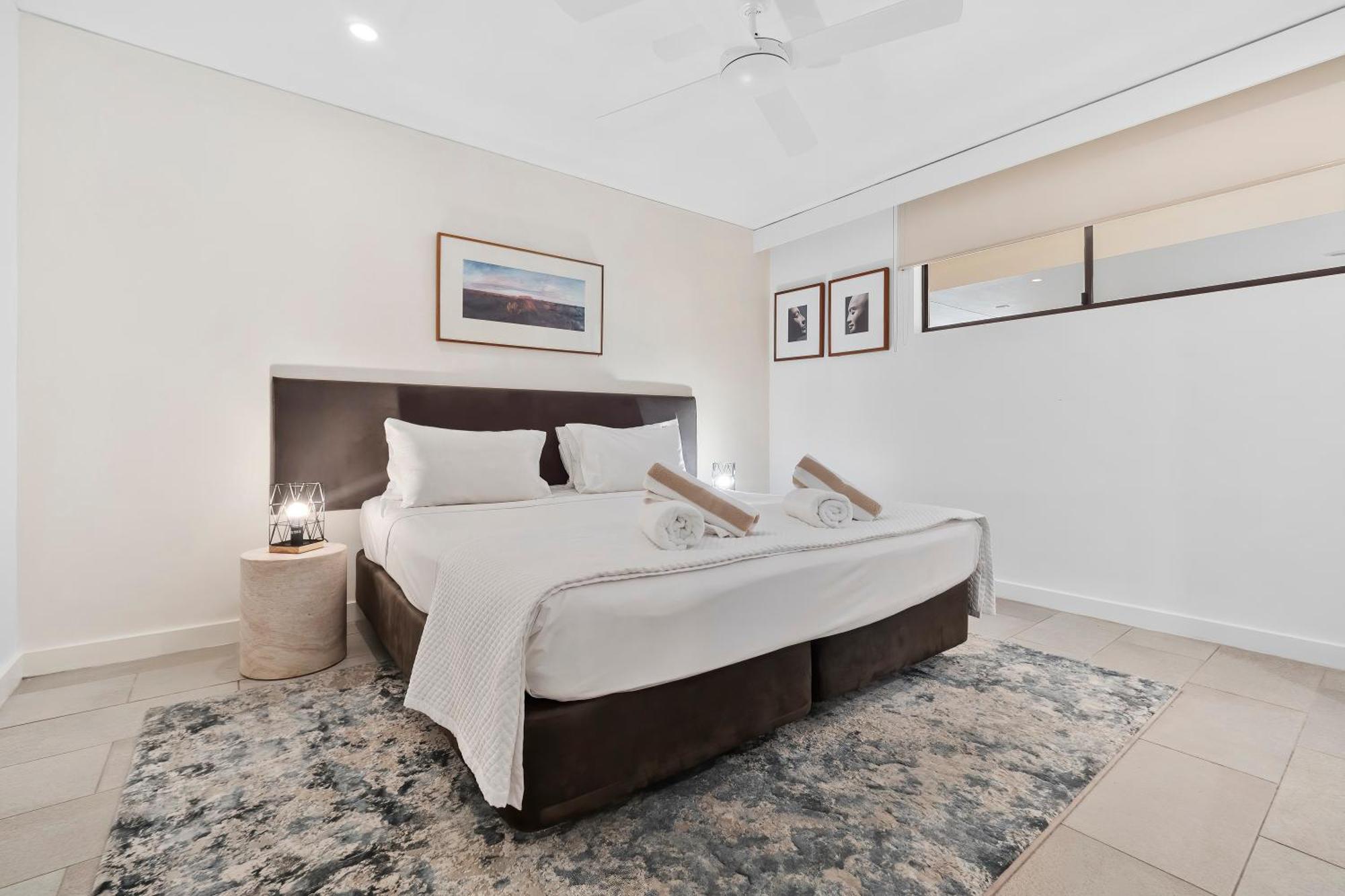 Temple 2 Bedroom Penthouse Apartment