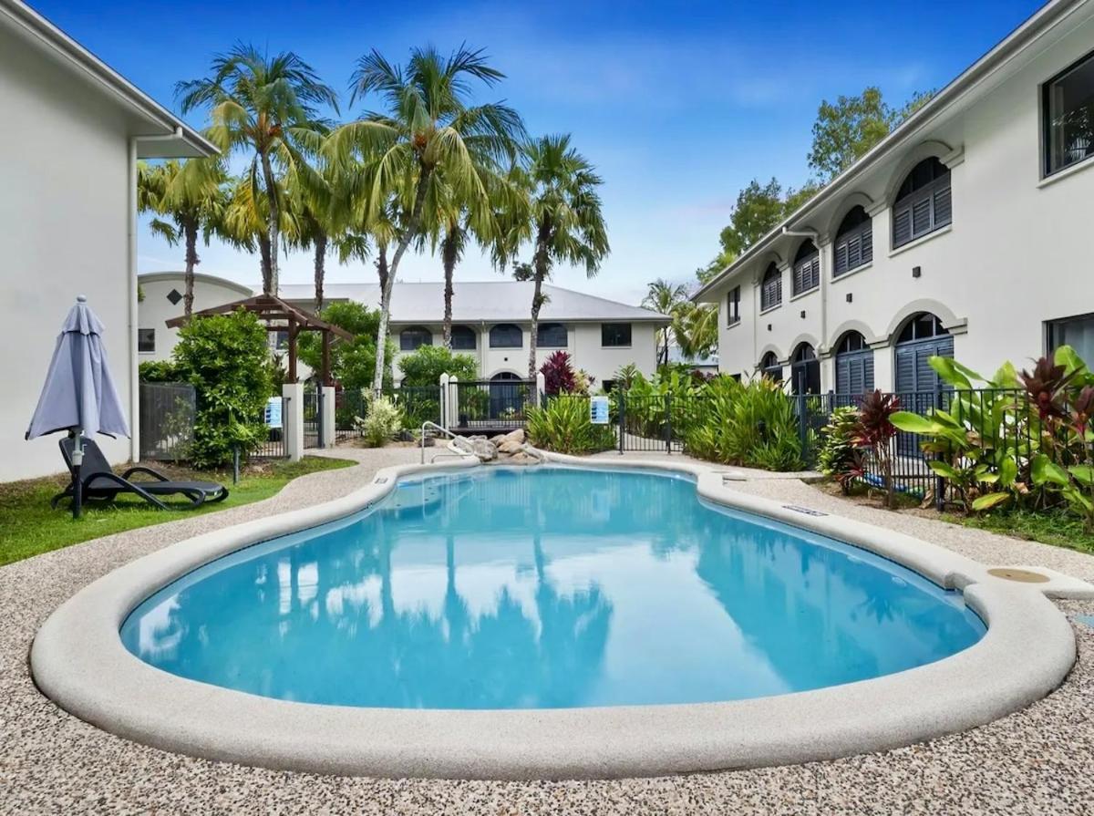 In Apartment Palm Cove