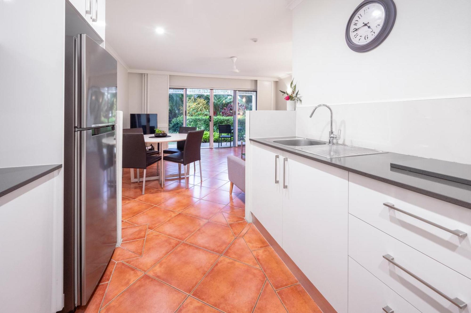 Marlin Waters Beachfront Aparthotel Palm Cove