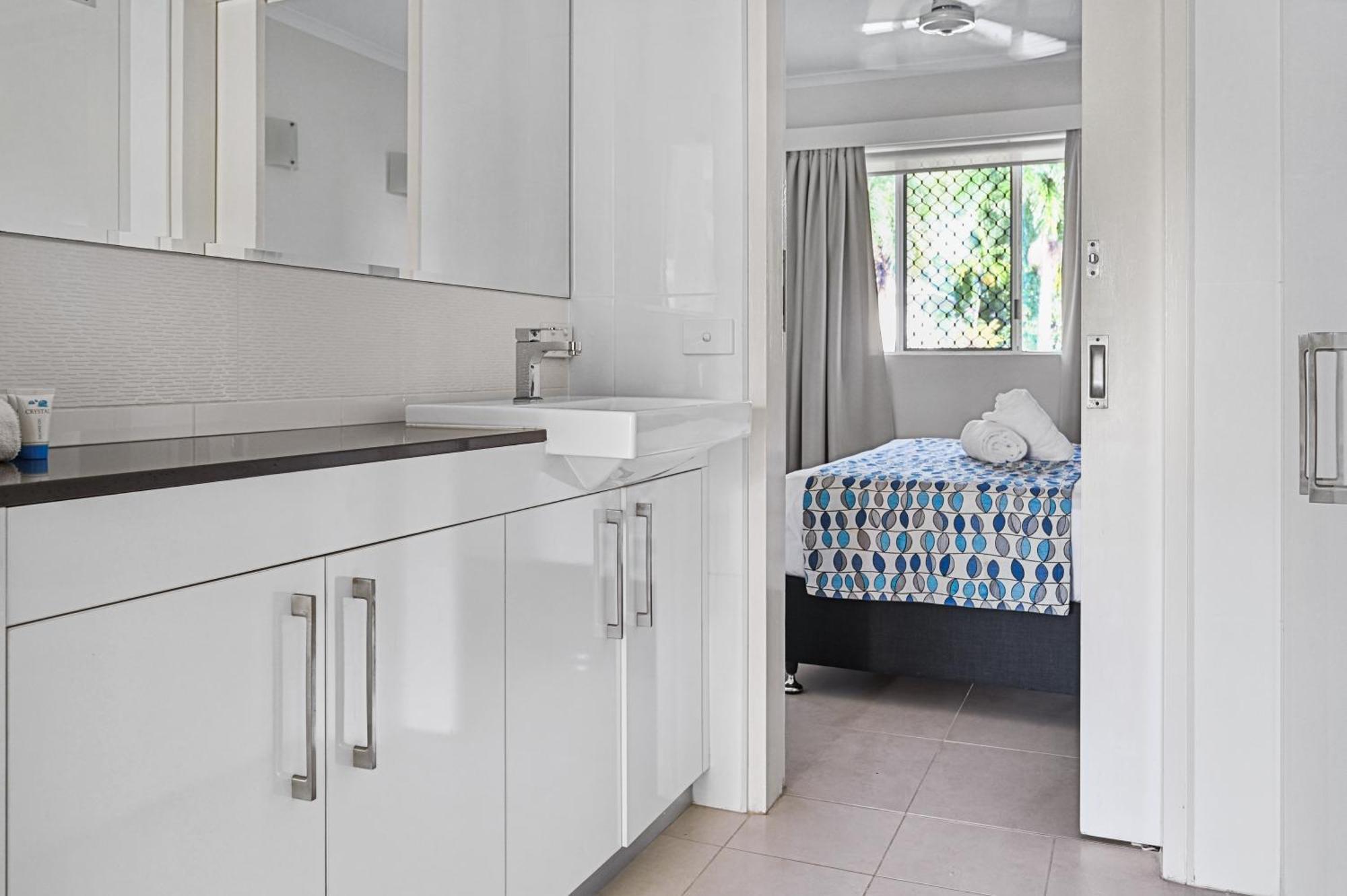 Marlin Waters Beachfront 4* Palm Cove
