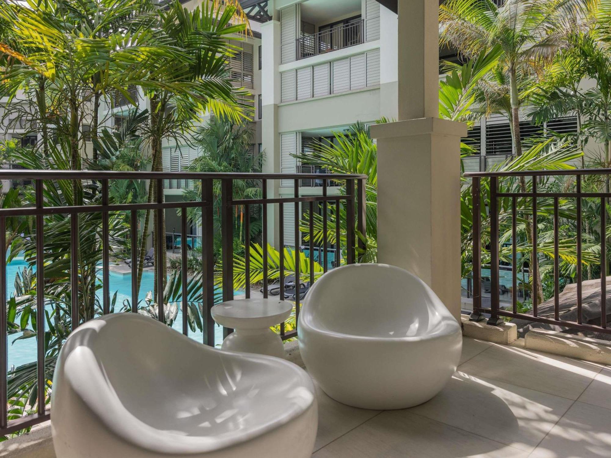 Resort Pullman Sea Temple & 5*