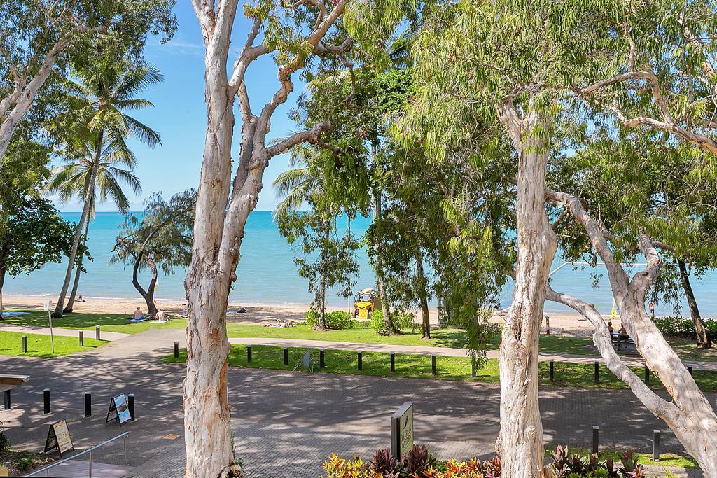 Apartment Hibiscus In Marlin Waters Palm Cove