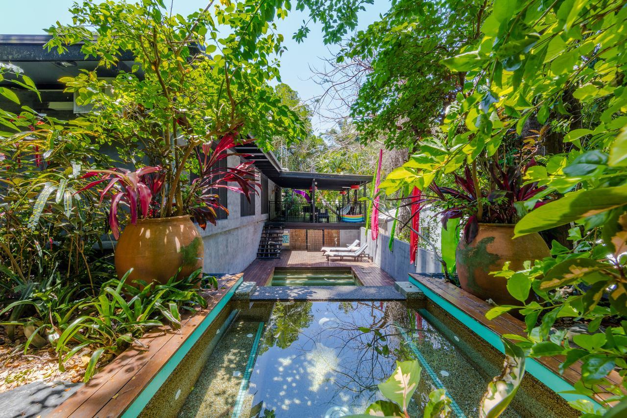Celadon House * Palm Cove