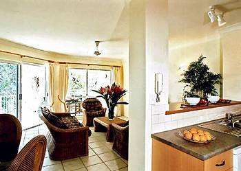 Aparthotel Coral Horizons - Beachfront